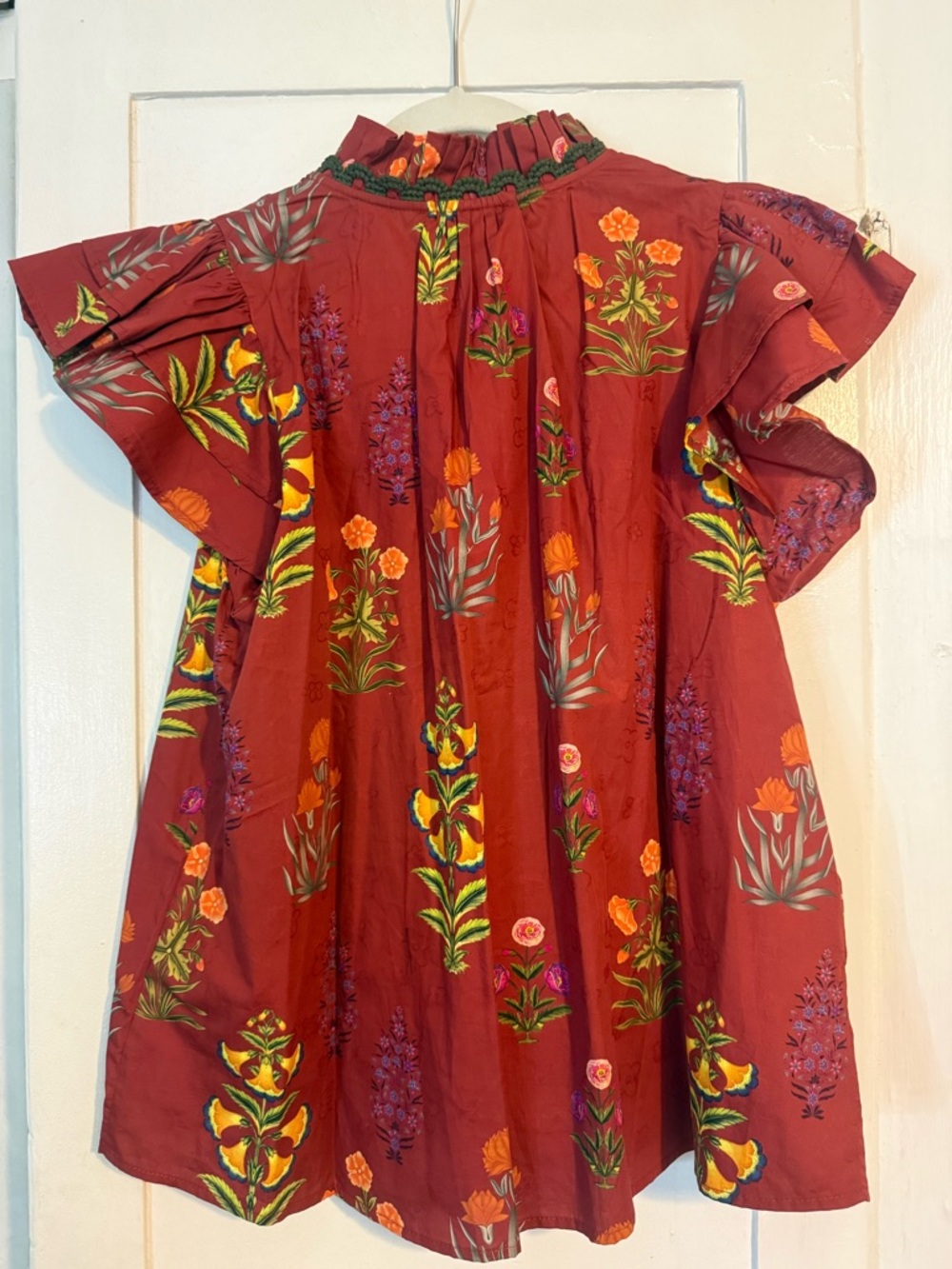 entro Maroon Floral Flutter-Sleeve Blouse - Picture 3 of 3
